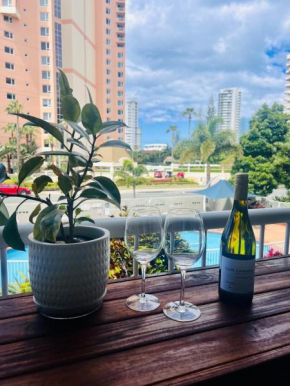 Beautiful Broadbeach Living at Markham Court
